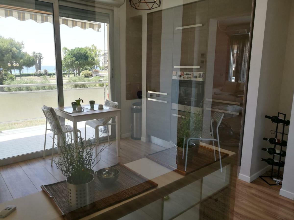 Mare 3 Apartment Ventimiglia Luaran gambar