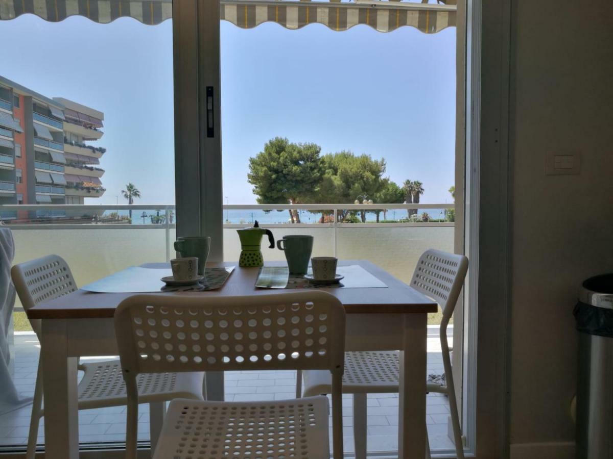 Mare 3 Apartment Ventimiglia Luaran gambar